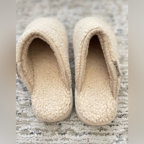 Bearpaw Cream Sherpa Slippers Womens size 10 Slip Comfort Shoes Slides - Picture 4 of 5